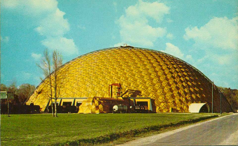 A Necessary Ruin: The Story of Buckminster Fuller and the Union Tank Car Dome (2010)