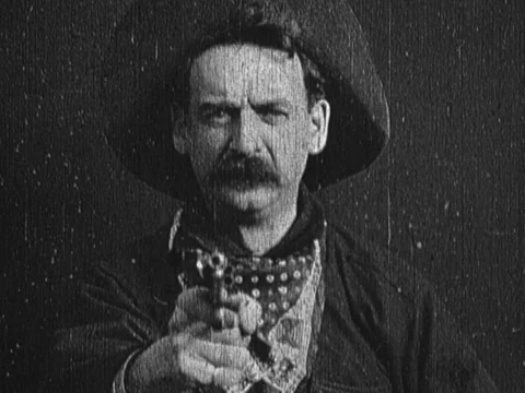 Watch THE GREAT TRAIN ROBBERY (1903)
