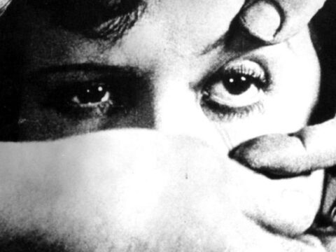 Watch UN CHIEN ANDALOU (1929)